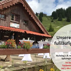 https://obere-maxlraineralm.com-bavaria.com